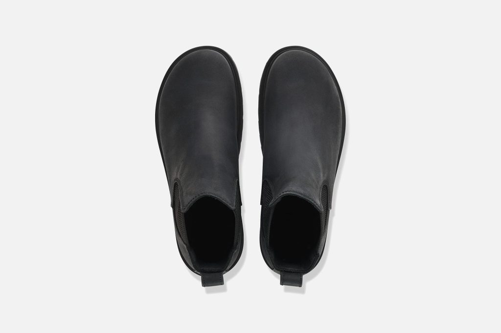 HIGHWOOD SLIP ON BLACK REG
