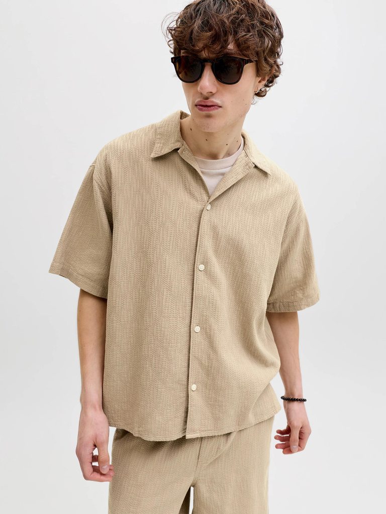 JORMONTAUK WAVY TEXTURE SHIRT CROCKERY