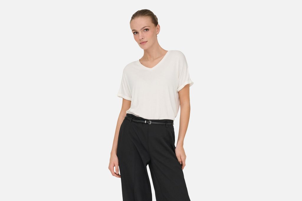 SISSY VNECK TOP CLOUD DANCER