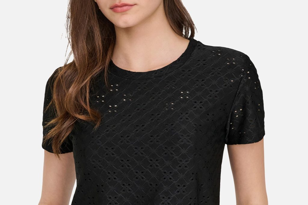 CATHINKA TAG TOP BLACK