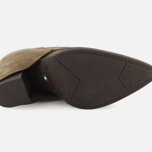 NEWTON DUNE – Image 5
