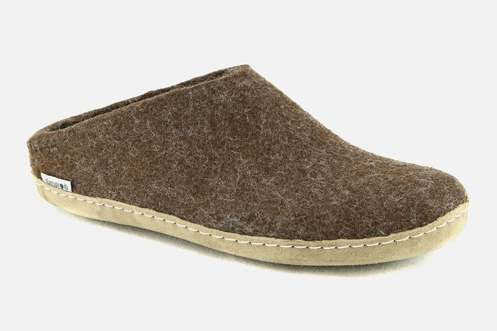 GLAD BROWN