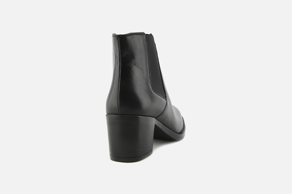 MASCARPONE BAY BLACK