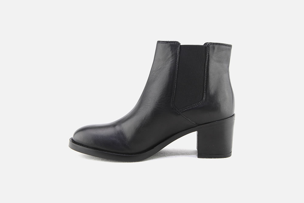 MASCARPONE BAY BLACK