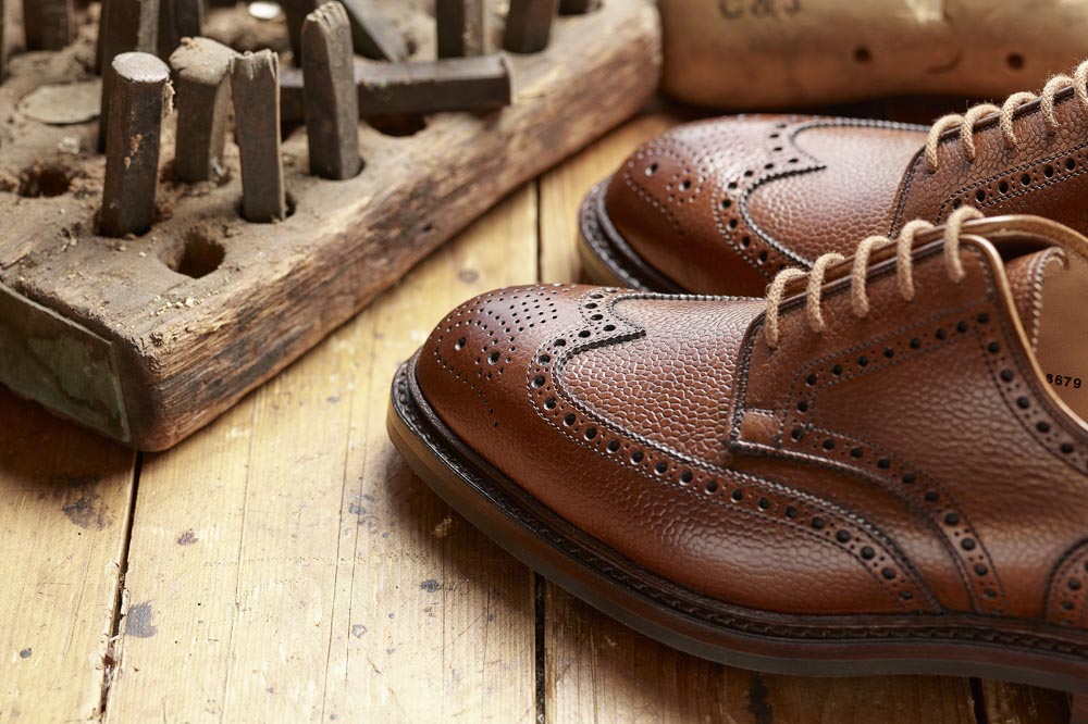 PEMBROKE TAN