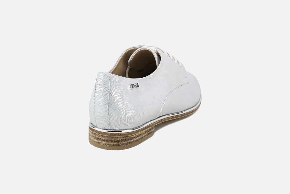 NACRE LIGHT SILVER