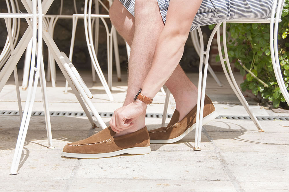 FARAWAY BROWN