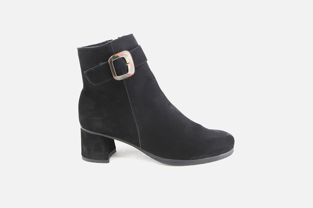 FEUILLAGE DAIM NOIR