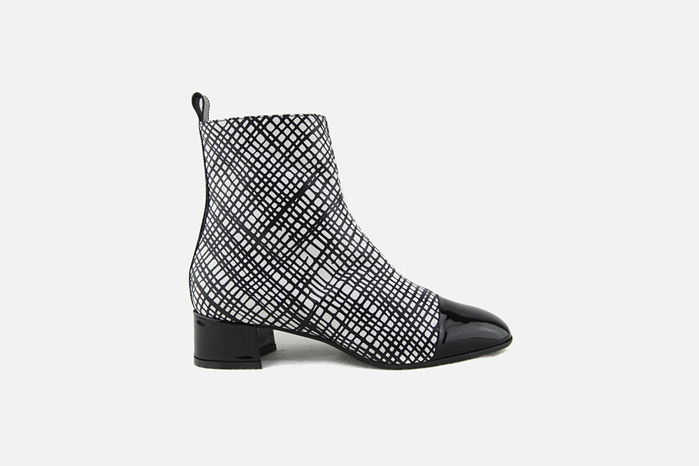 LUMIR NOIR ET BLANC