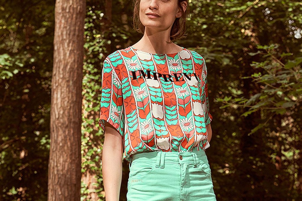 TOP RETRO FLOWER IMPREVU