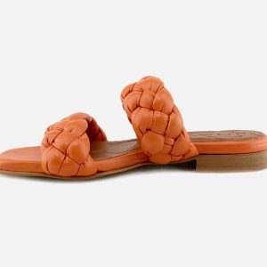 VALERIA MANDARINA – Image 4