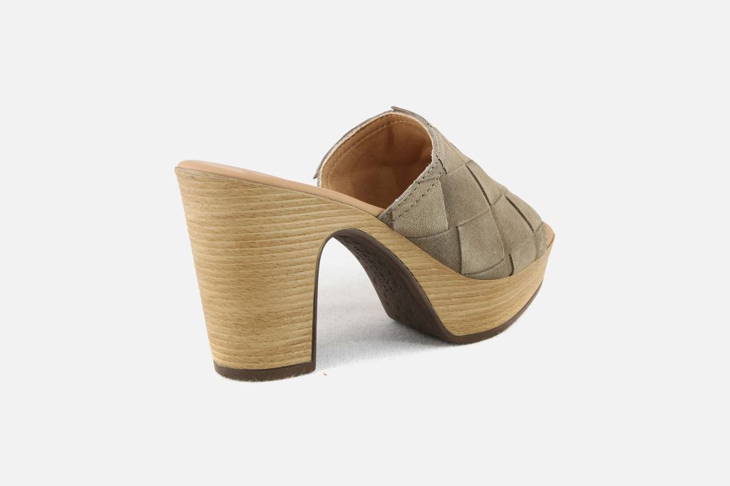 WALTHEA MARRON
