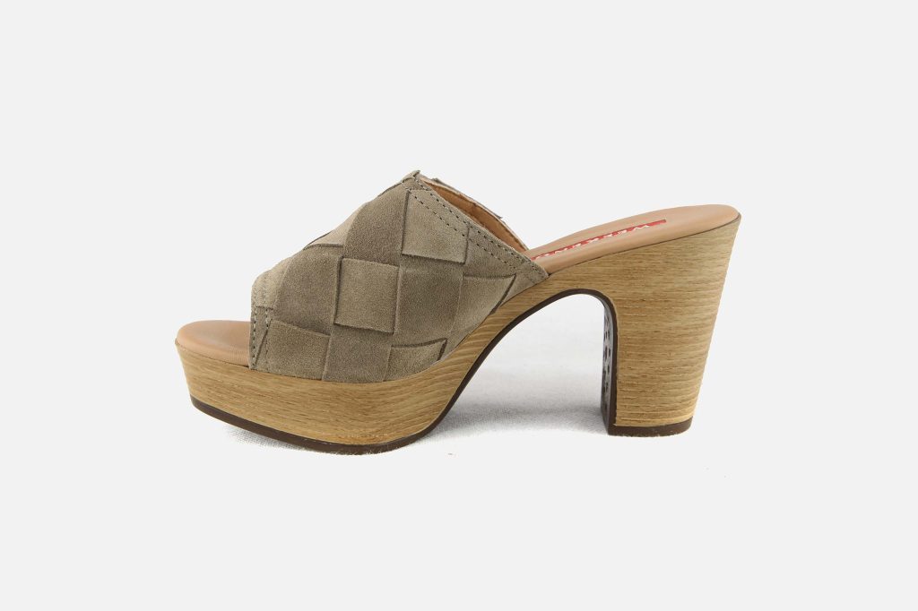 WALTHEA MARRON