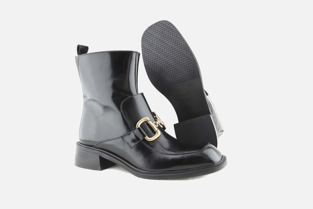 WARUM BUCKLE NOIR