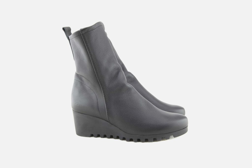 LARAZO NOIR SILVER