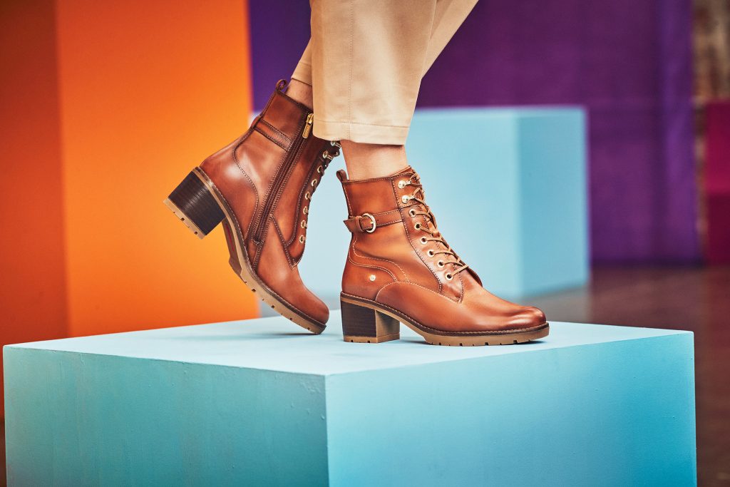 LLANES BUCKLE HI LACE BRANDY