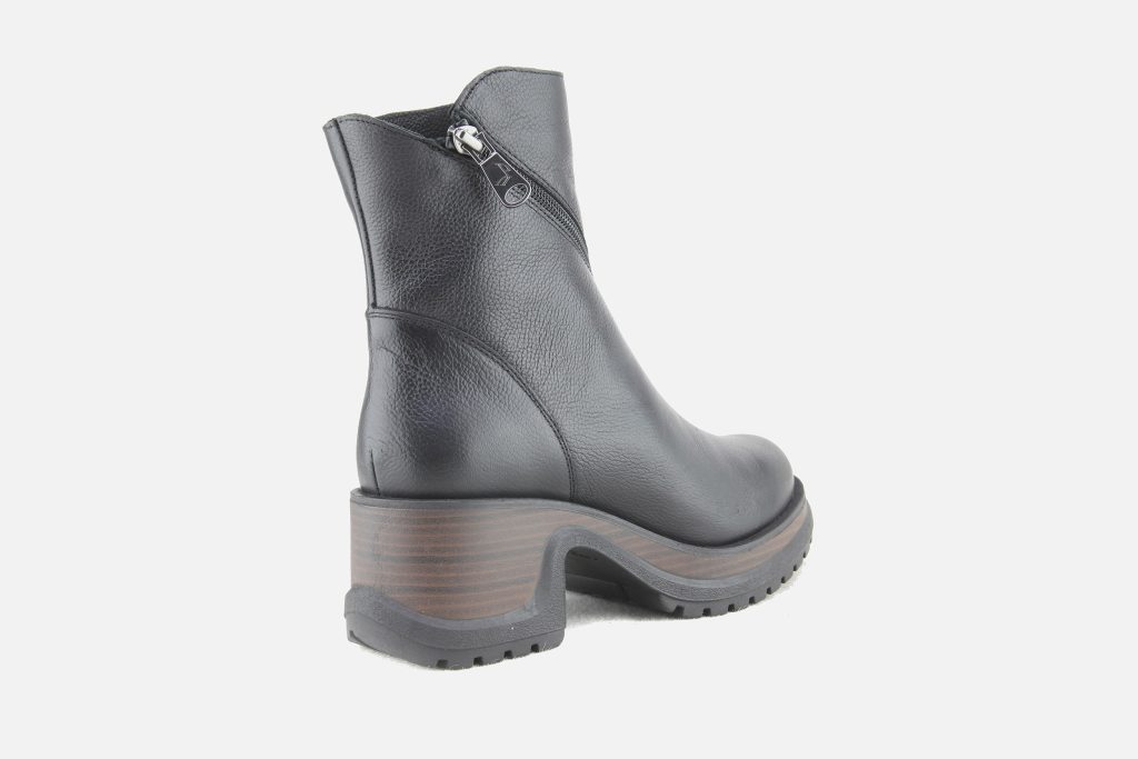 MONTFORT NOIR