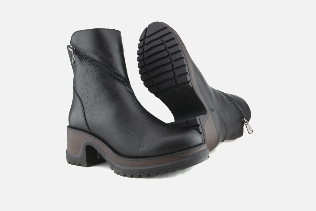 MONTFORT NOIR