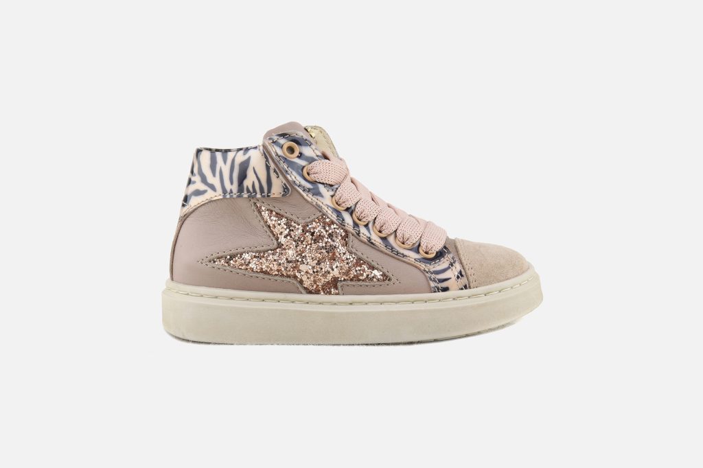 FLARA STAR LEO OLD ROSE