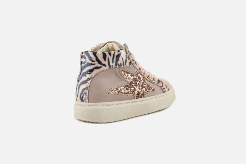 FLARA STAR LEO OLD ROSE