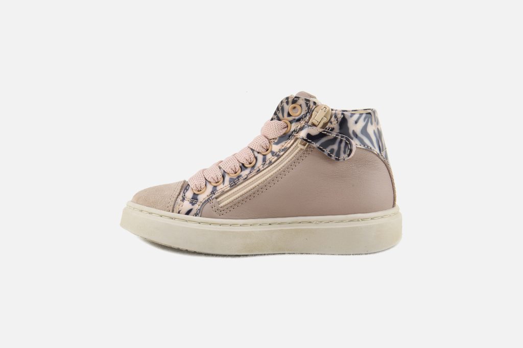 FLARA STAR LEO OLD ROSE