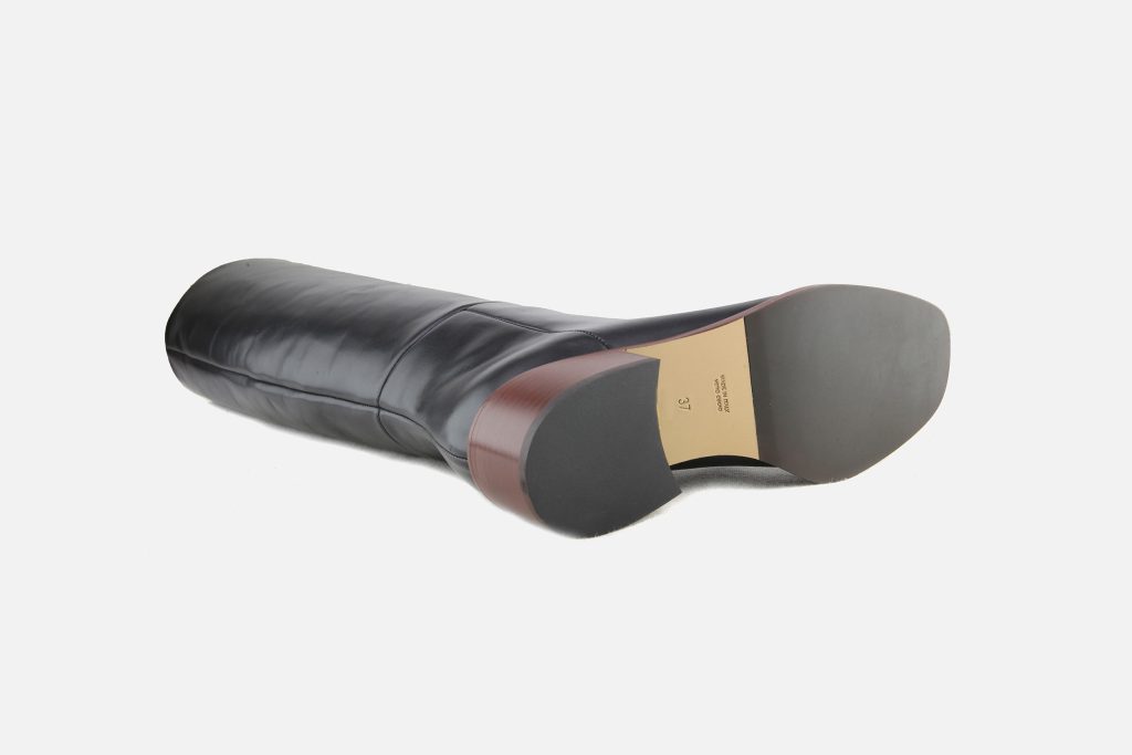 FOSTER SOFT BLACK