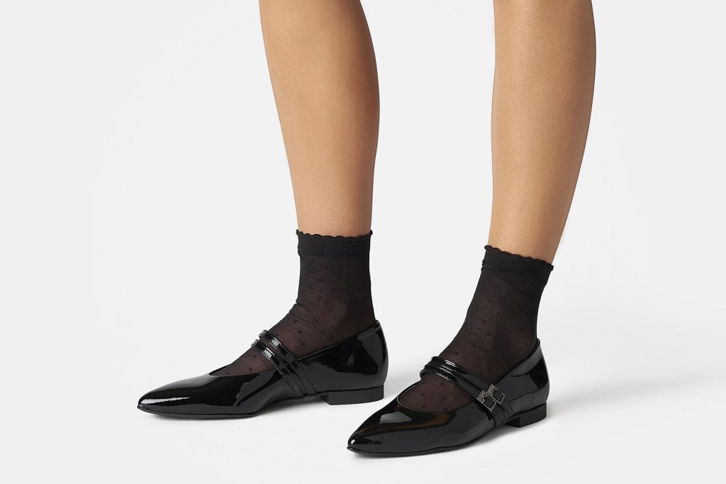 PETILLE LACK BLACK