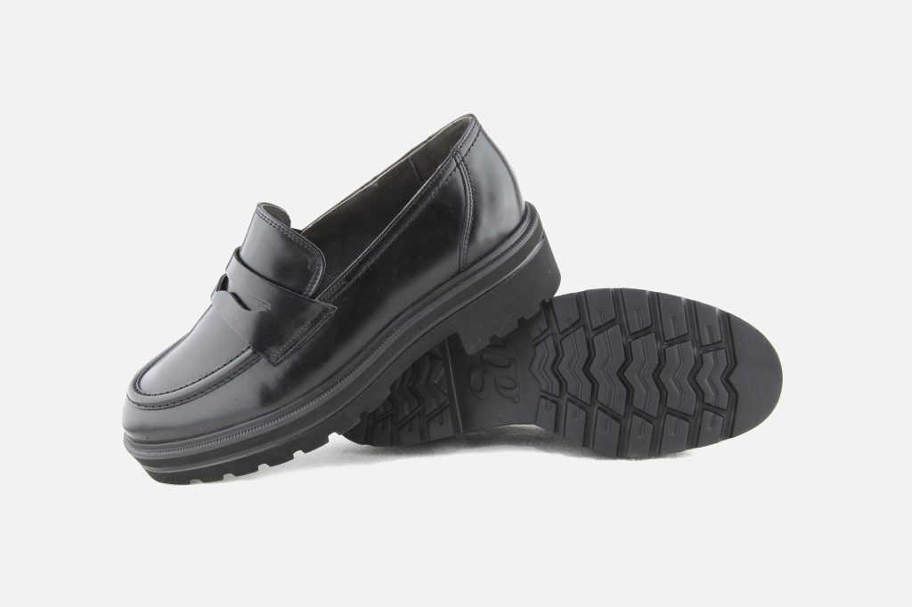 PERRY LISSE NOIR