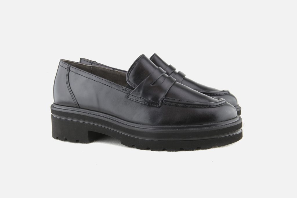PERRY LISSE NOIR