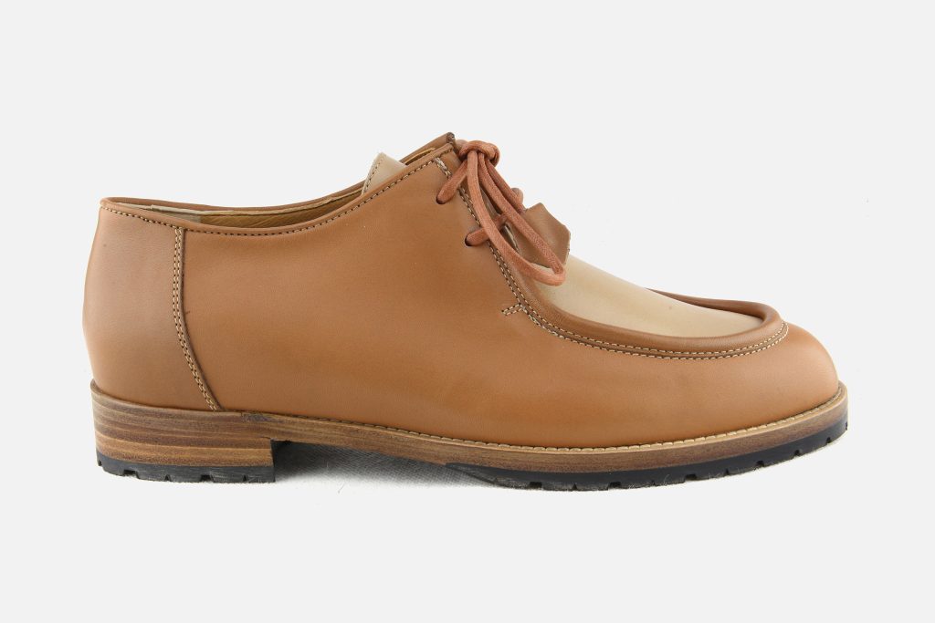 OREGON LACE CAMEL SAND