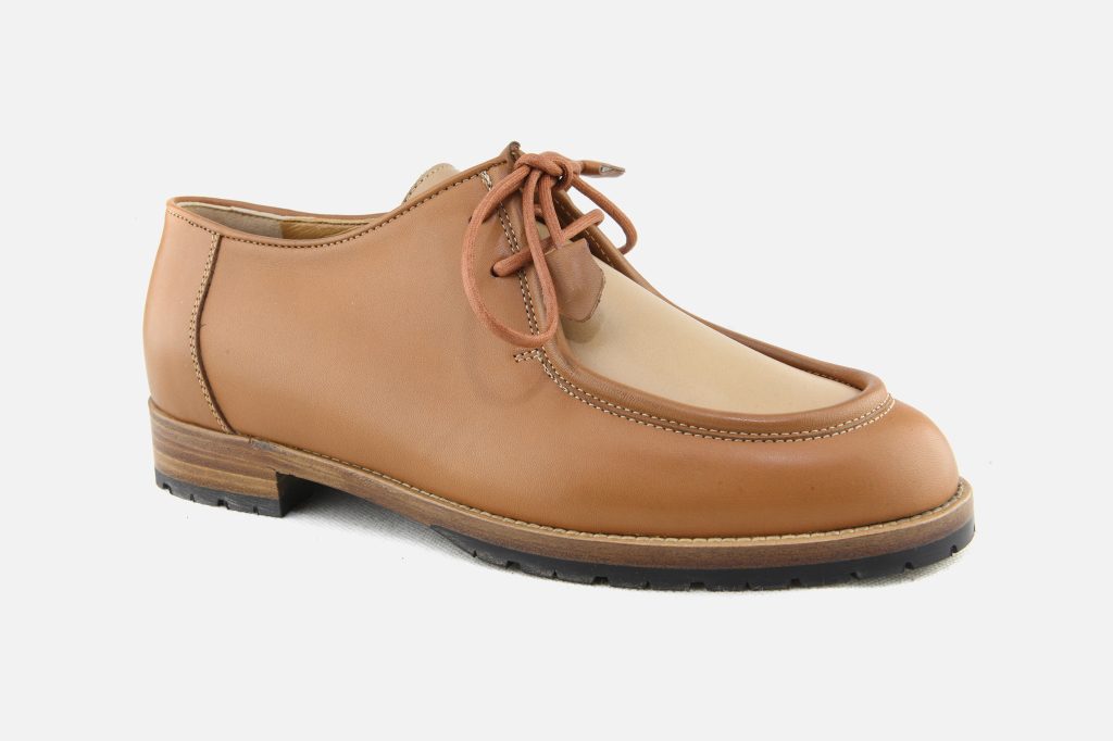 OREGON LACE CAMEL SAND