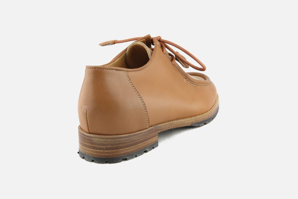 OREGON LACE CAMEL SAND