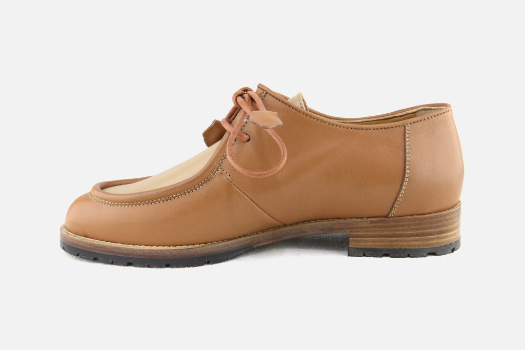 OREGON LACE CAMEL SAND