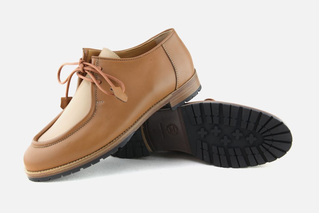 OREGON LACE CAMEL SAND