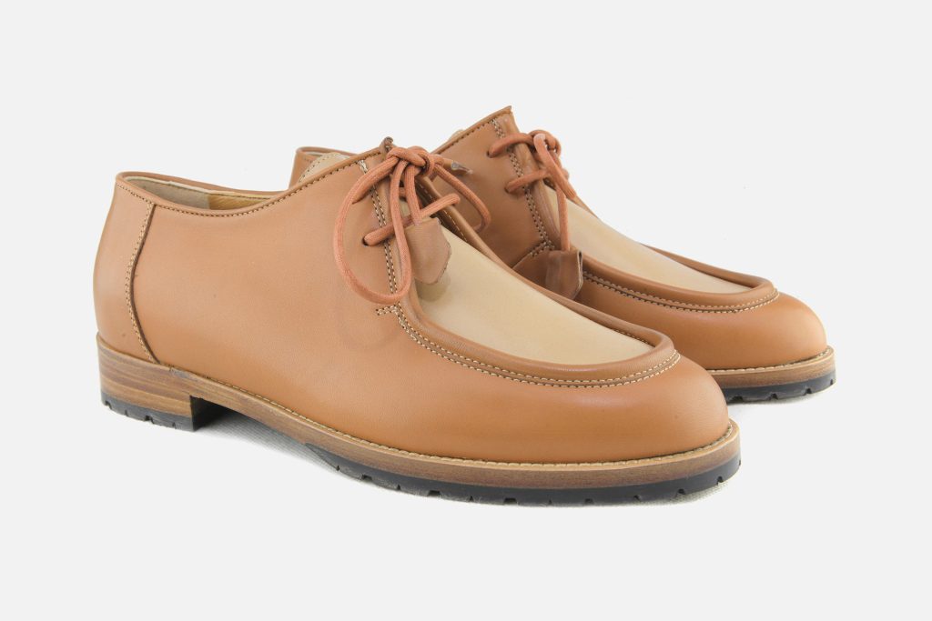 OREGON LACE CAMEL SAND