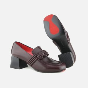 MOSTLY BURGUNDY – Image 5