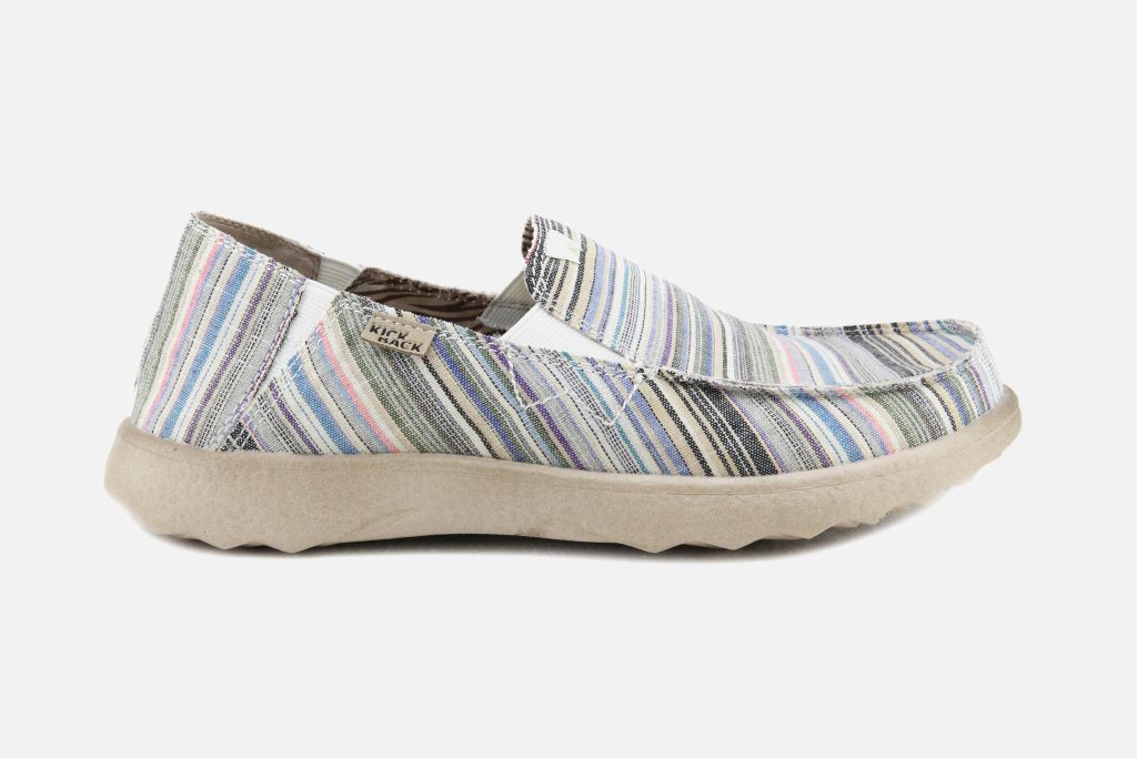 KICKBACK COUCH STRIPED CANVAS