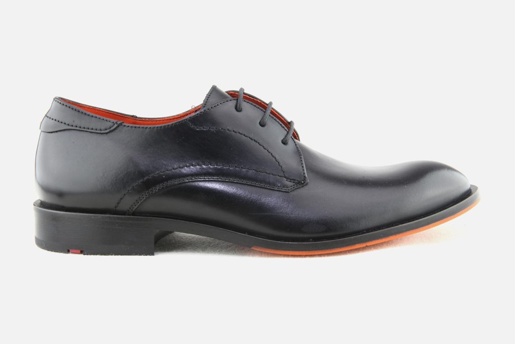 PARBAT BLACK