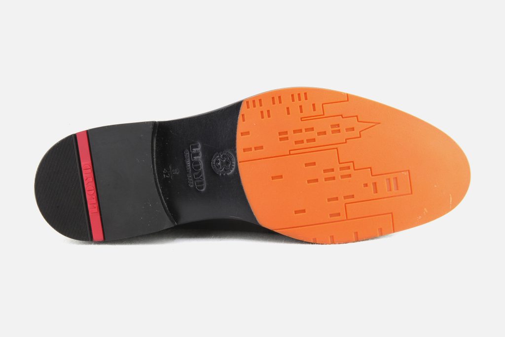PARBAT BLACK