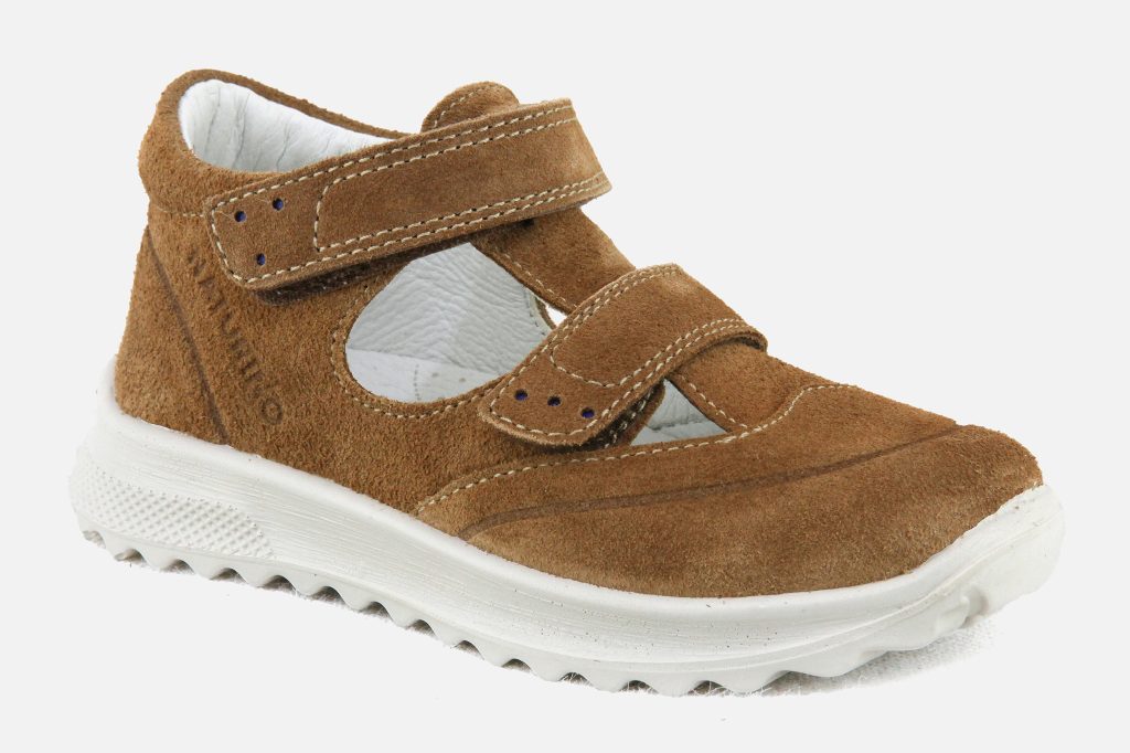 QOOCKY BROWN