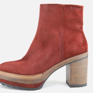 TRAVELLING TERRACOTTA – Image 1