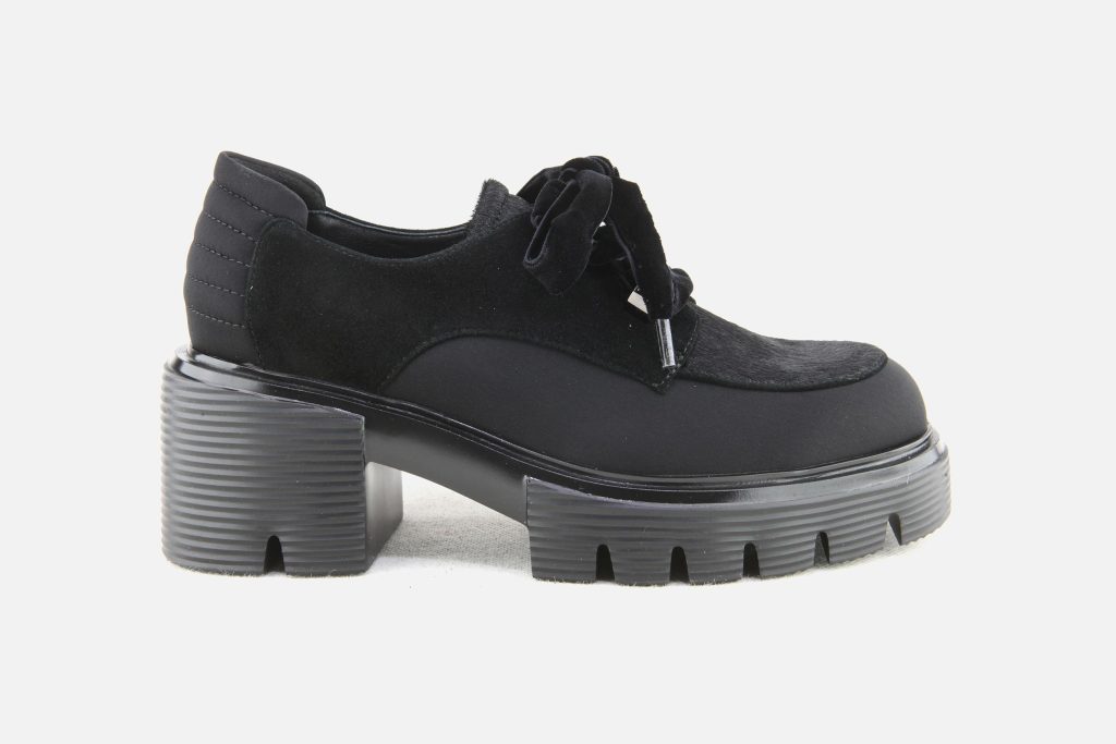 ZEPHYR LACE BLACK