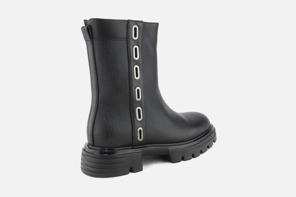 ZAZOU BLACK