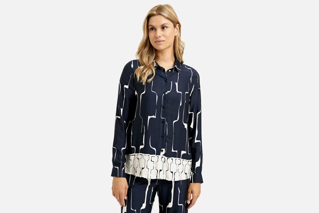 MEREDITH NAVY PRINT
