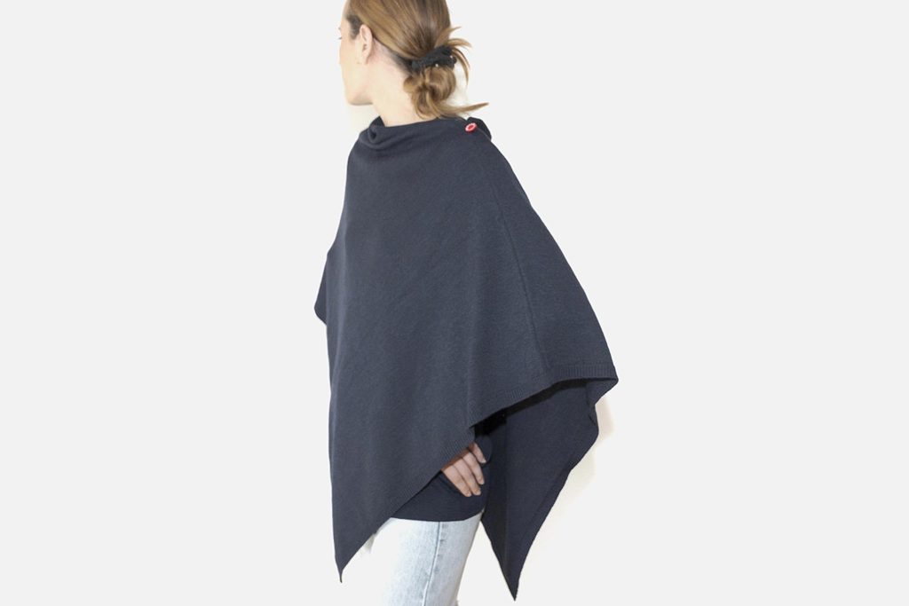 PONCHO BERTHE MARINE