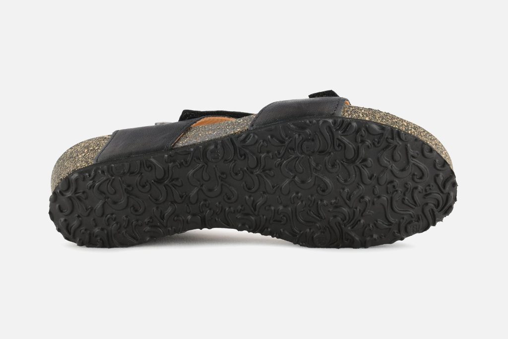 DUMIA BLACK