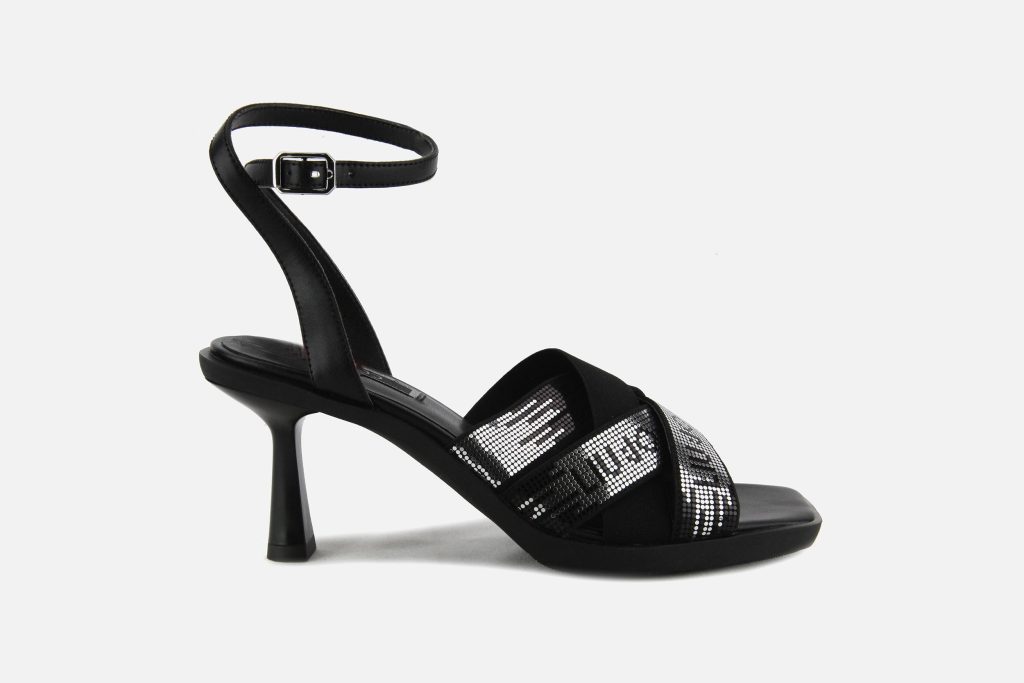 LORYE BLACK SH