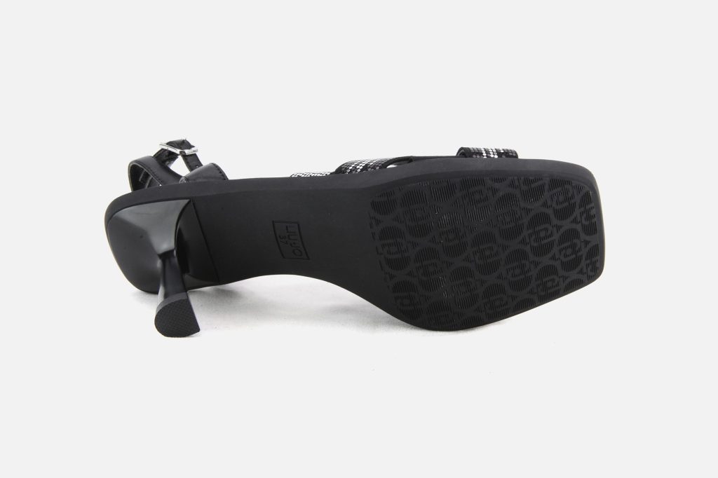 LORYE BLACK SH
