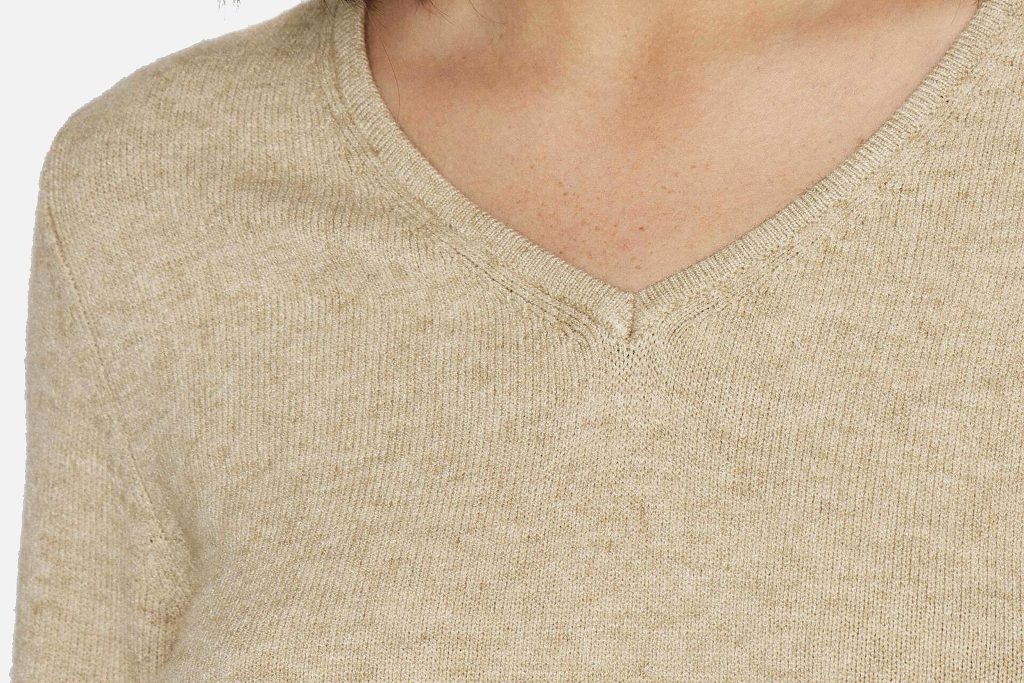 RIL V NECK KNIT TOP MUD