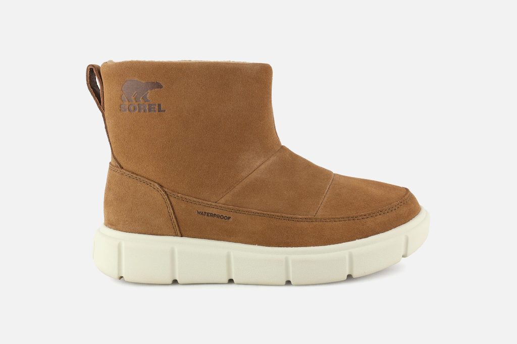 EXPLORER 3 SLIP ON VELVET TAN